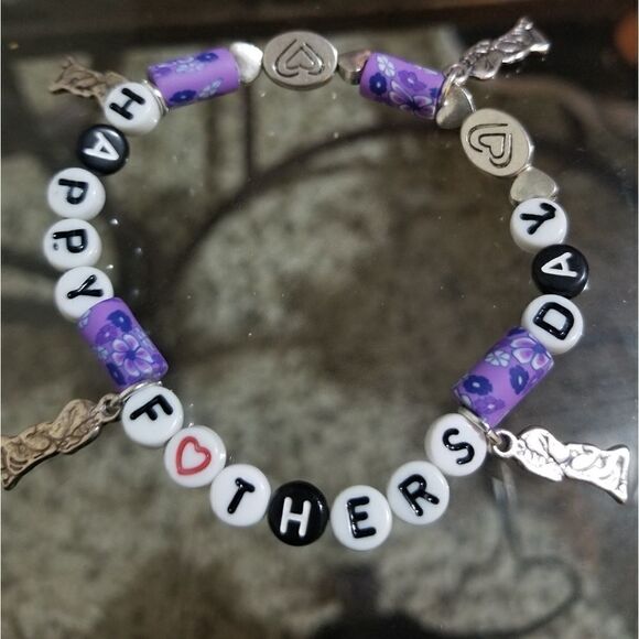 Free Custom hand made bracelets - Picture 1 of 3